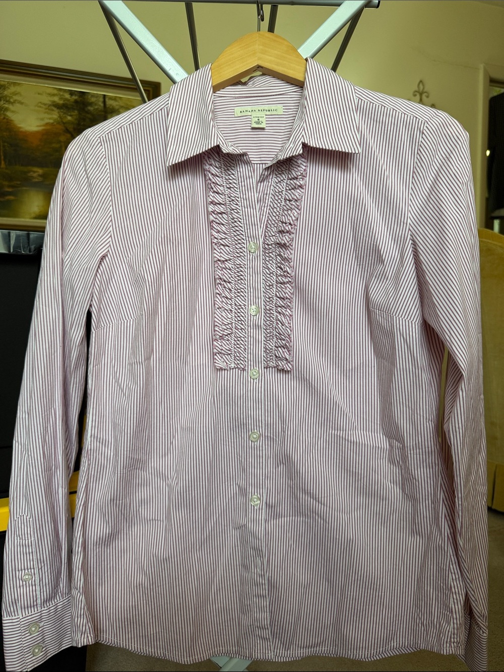 Banana Republic Classic Red Stripe Button-Up | Workwear